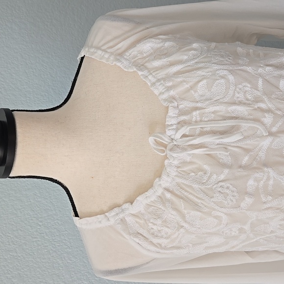 COLDWATER CREEK White Embroidered 3/4 Sleeves Blouse Sz XL 16 Tie Scoop Neck - Picture 2 of 12